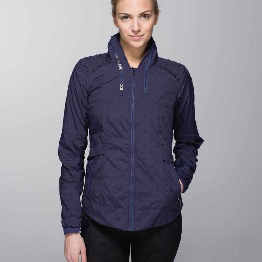 Lululemon Spring Forward Jacket - Stripe Dot Cadet Blue SIZE 4